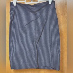 Bebe Black/White Pinstripe Stretch Pencil Skirt Size 0